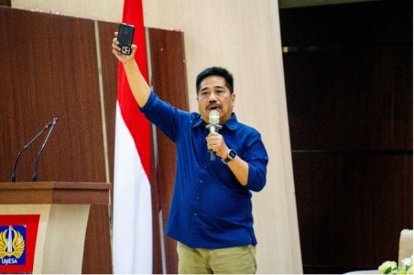 Dosen Unair dan Dewan Pendidikan Jatim juga sharing tentang dunia pendidikan dan tantangan guru kepada mahasiswa PPG Unesa.