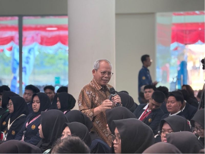 Mahasiswa Baru Unesa 5 Magetan Dibekali Pencegahan Kekerasan hingga Triple Readiness